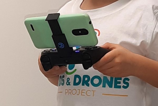 Kids-and-drone-project-formacion-online-offline-pirineosdrone-noticias